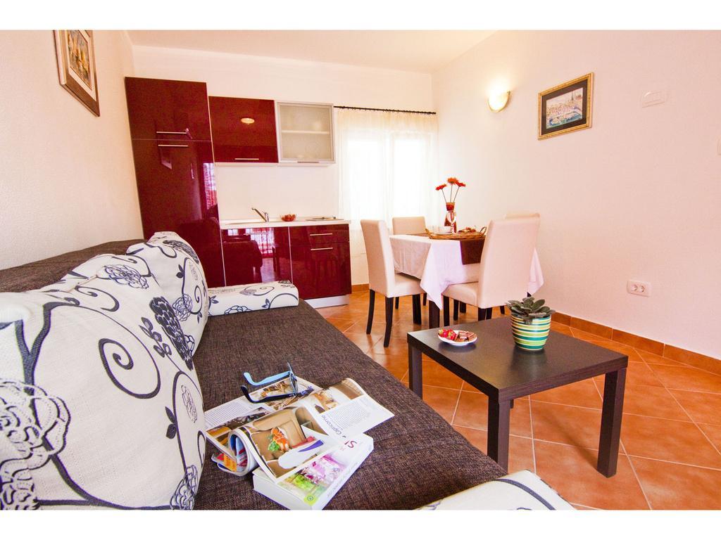 Apartments Cambi Kastela Ngoại thất bức ảnh